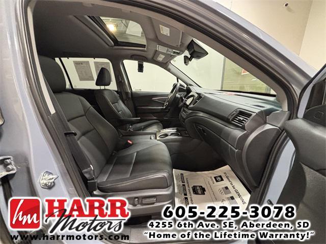 used 2022 Honda Pilot car, priced at $35,955