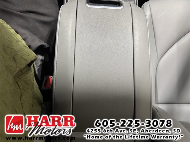 used 2021 Toyota Highlander Hybrid car, priced at $34,999