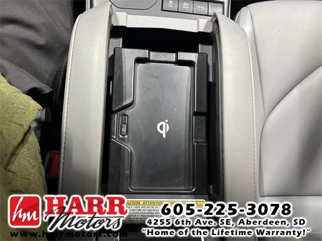 used 2021 Toyota Highlander Hybrid car, priced at $34,999