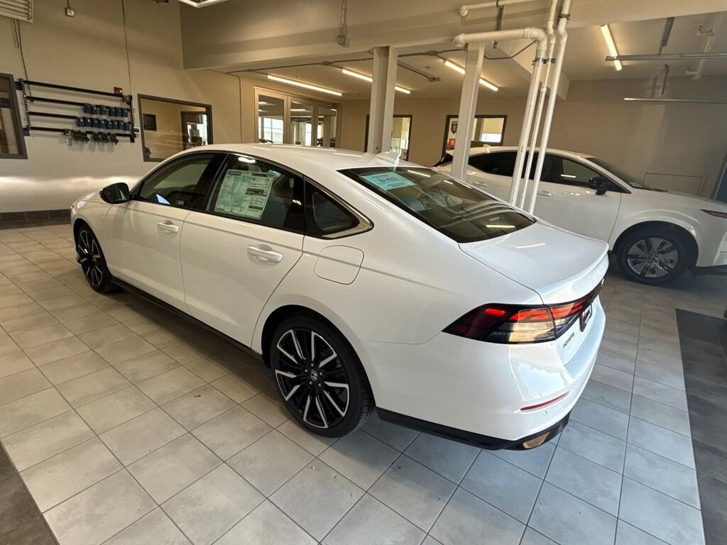 new 2025 Honda Accord Hybrid car, priced at $40,950