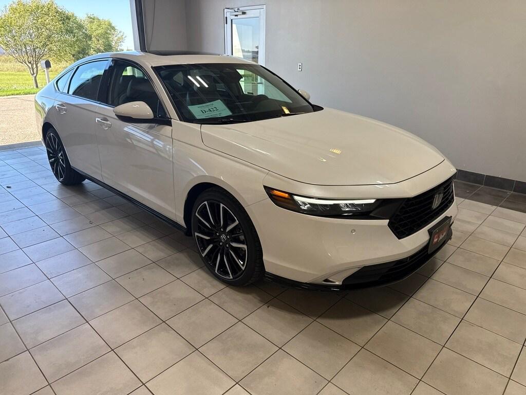 new 2025 Honda Accord Hybrid car, priced at $40,950