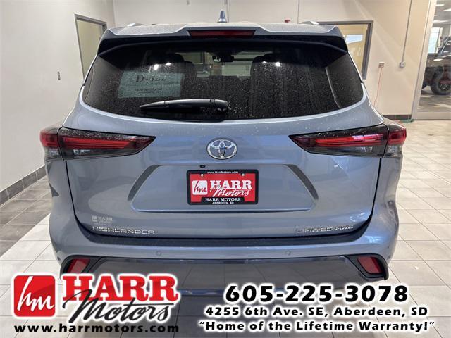 used 2024 Toyota Highlander car, priced at $49,999