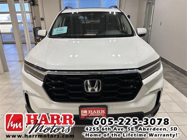 used 2023 Honda Pilot car, priced at $41,999
