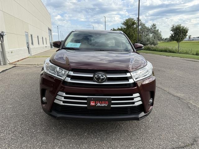 used 2019 Toyota Highlander car, priced at $30,999