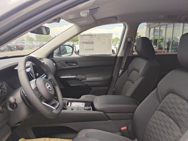 new 2025 Nissan Pathfinder car, priced at $44,145