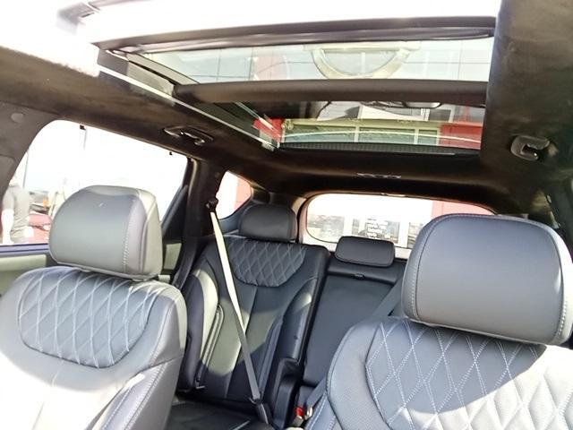 used 2021 Hyundai Santa Fe car, priced at $27,198