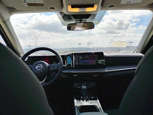 new 2025 Nissan Kicks car, priced at $25,360