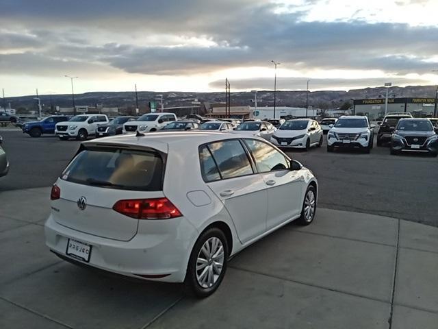 used 2015 Volkswagen e-Golf car, priced at $8,605