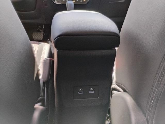 new 2025 Nissan Kicks car, priced at $29,710