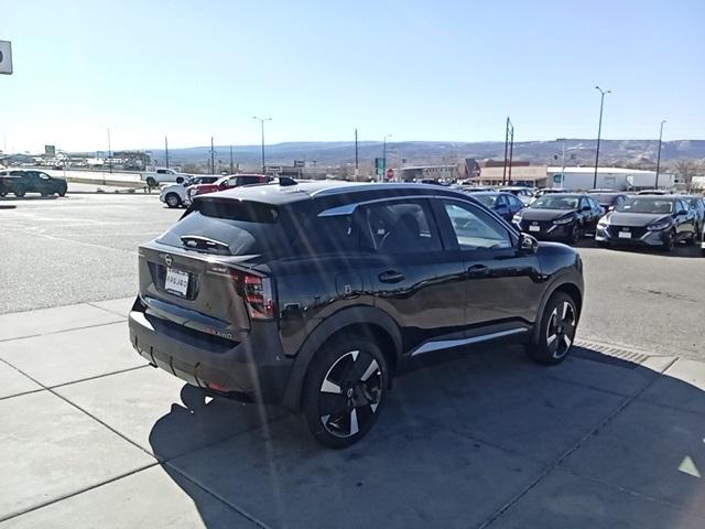 new 2025 Nissan Kicks car, priced at $28,429