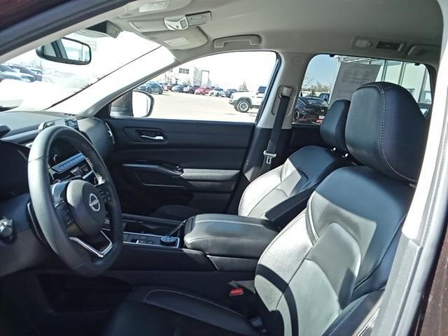 used 2022 Nissan Pathfinder car, priced at $29,905