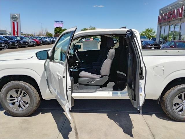 new 2025 Nissan Frontier car, priced at $35,375