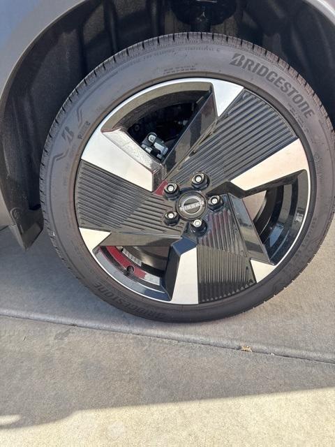 new 2025 Nissan Kicks car, priced at $32,335