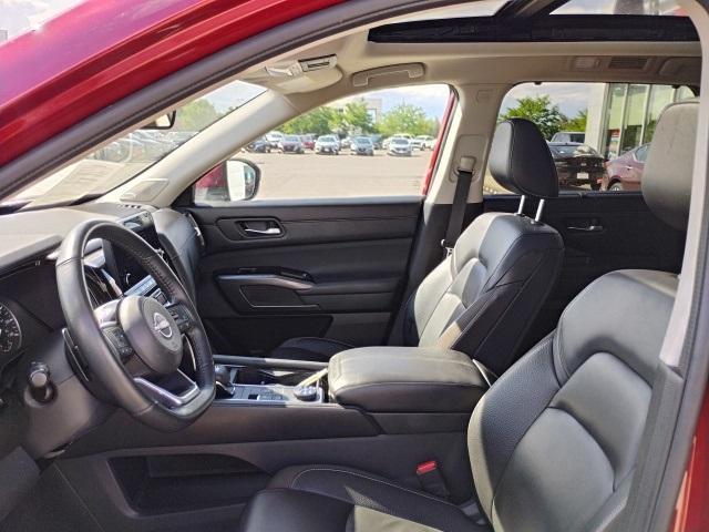 used 2023 Nissan Pathfinder car, priced at $36,096