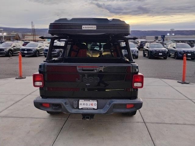 used 2022 Jeep Gladiator car, priced at $29,961