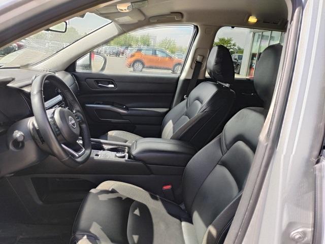 used 2024 Nissan Pathfinder car, priced at $38,114