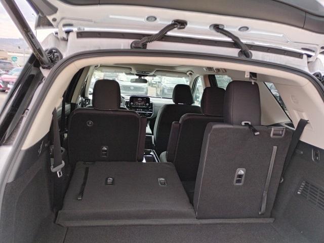 new 2025 Nissan Pathfinder car, priced at $46,335
