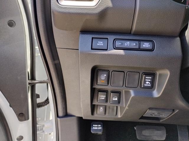 new 2025 Nissan Frontier car, priced at $45,045