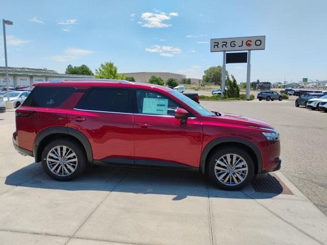 new 2025 Nissan Pathfinder car, priced at $44,725