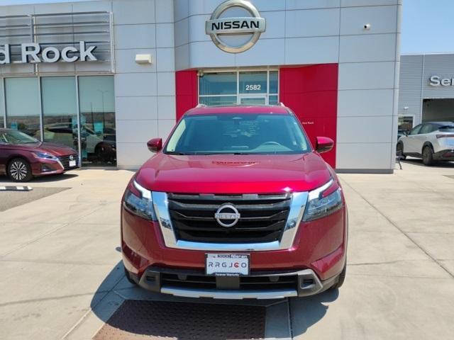 new 2025 Nissan Pathfinder car, priced at $44,725
