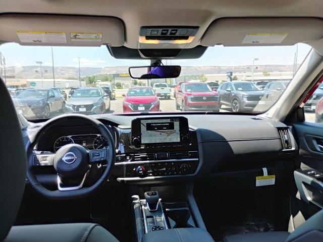 new 2025 Nissan Pathfinder car, priced at $44,725