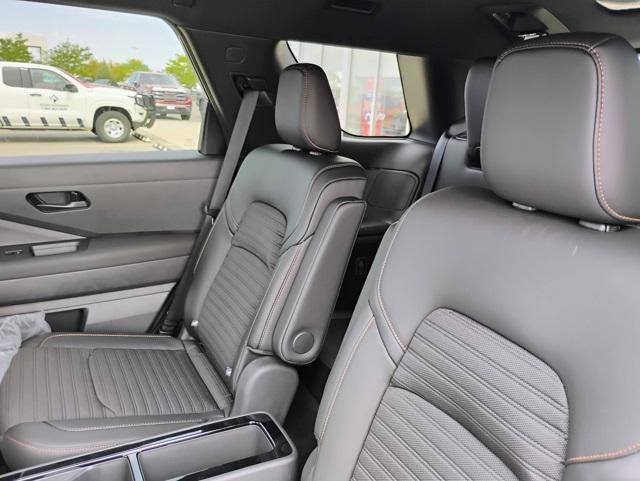new 2025 Nissan Pathfinder car, priced at $44,490