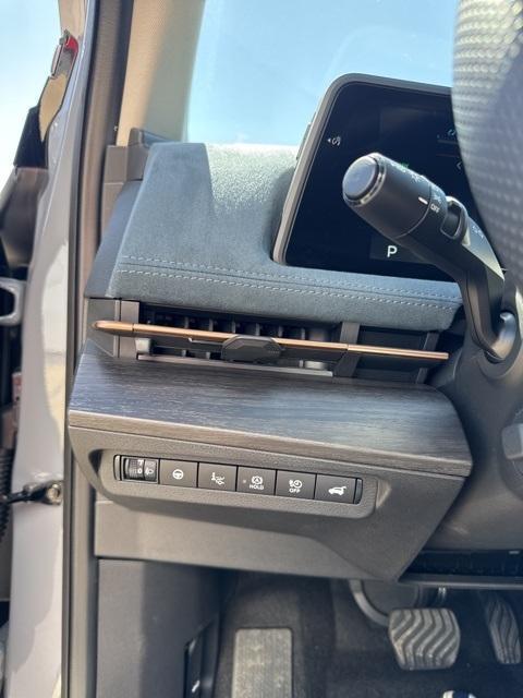 new 2025 Nissan ARIYA car, priced at $49,225
