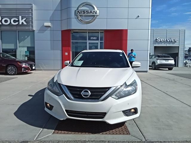 used 2016 Nissan Altima car, priced at $7,998