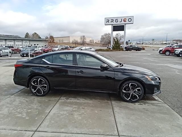 new 2025 Nissan Altima car, priced at $31,562