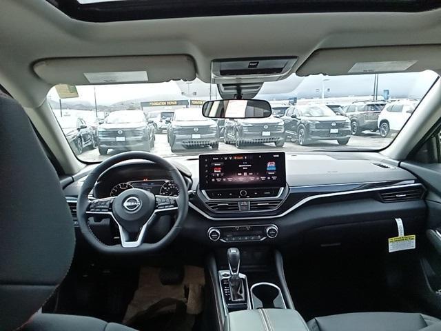 new 2025 Nissan Altima car, priced at $31,562