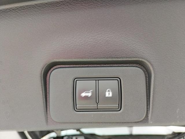 used 2022 Nissan Rogue car, priced at $25,057