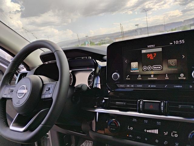 new 2025 Nissan Pathfinder car, priced at $39,145