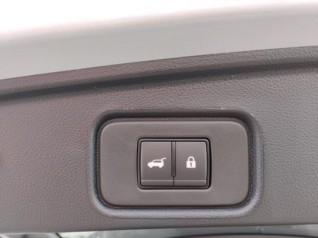 new 2025 Nissan Pathfinder car, priced at $39,145
