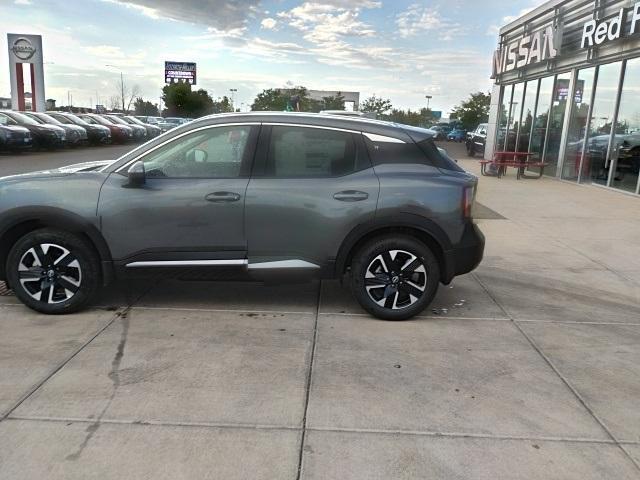 new 2025 Nissan Kicks car, priced at $28,025