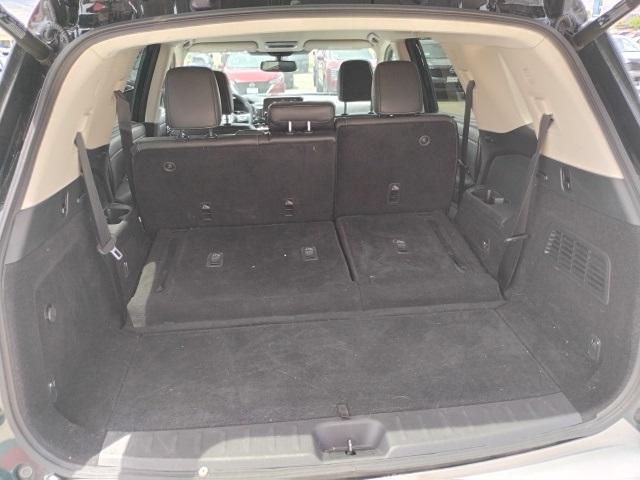 used 2022 Nissan Pathfinder car, priced at $33,284