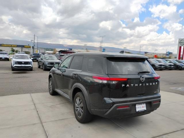 used 2023 Nissan Pathfinder car, priced at $31,124