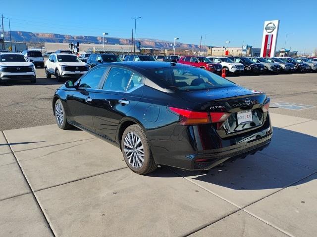 used 2023 Nissan Altima car, priced at $21,920