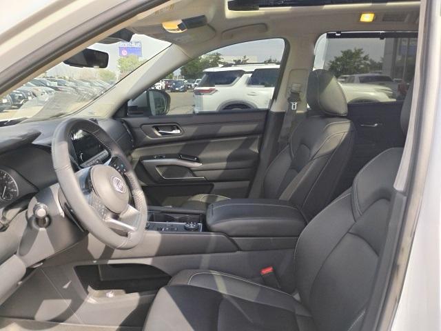 used 2023 Nissan Pathfinder car, priced at $37,922