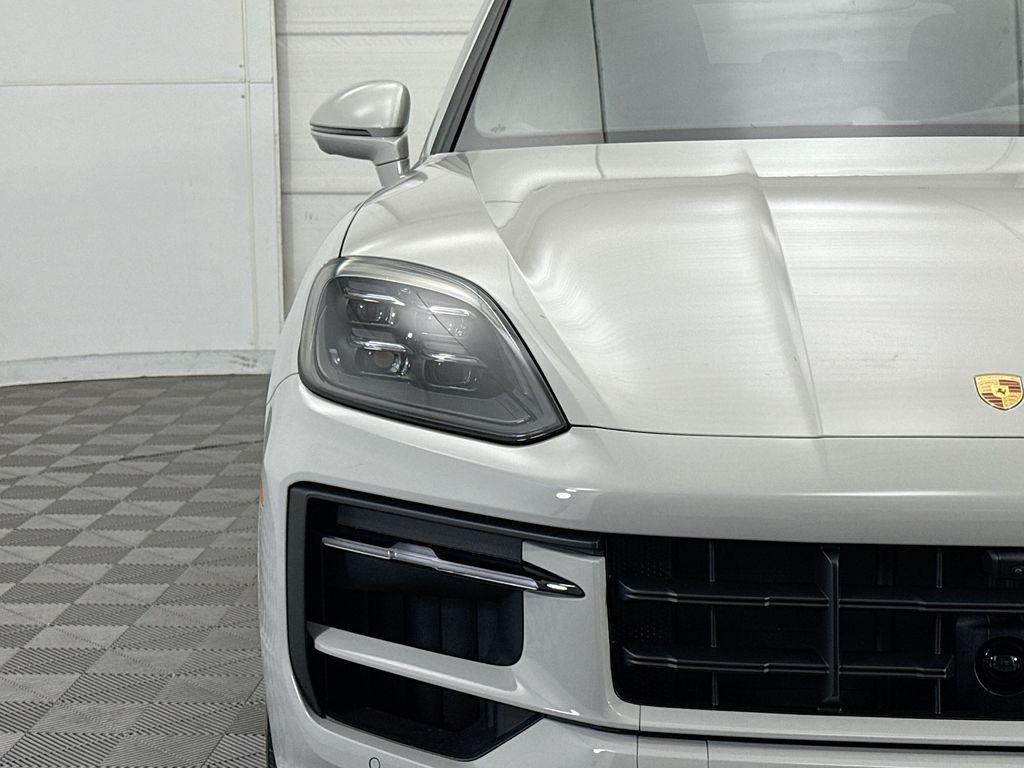 new 2026 Porsche Cayenne car, priced at $138,410