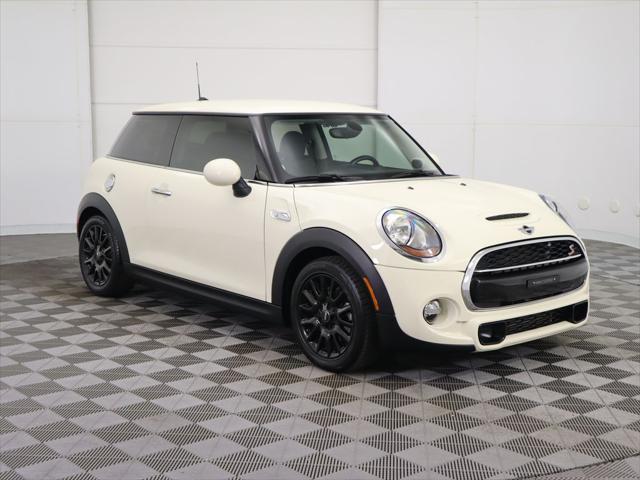 used 2018 MINI Hardtop car, priced at $18,500