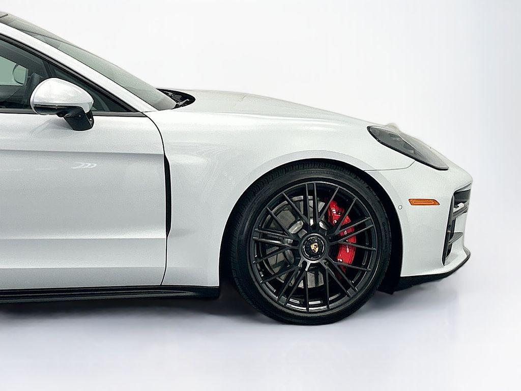 new 2026 Porsche Panamera car, priced at $189,210