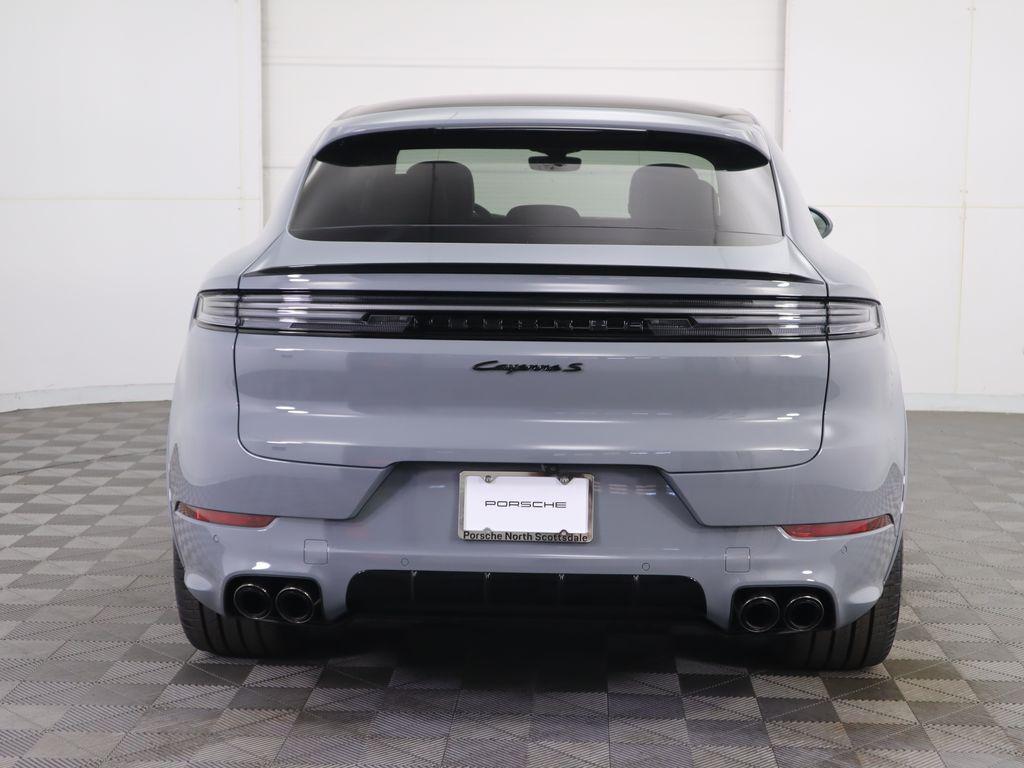 new 2025 Porsche Cayenne car, priced at $147,665
