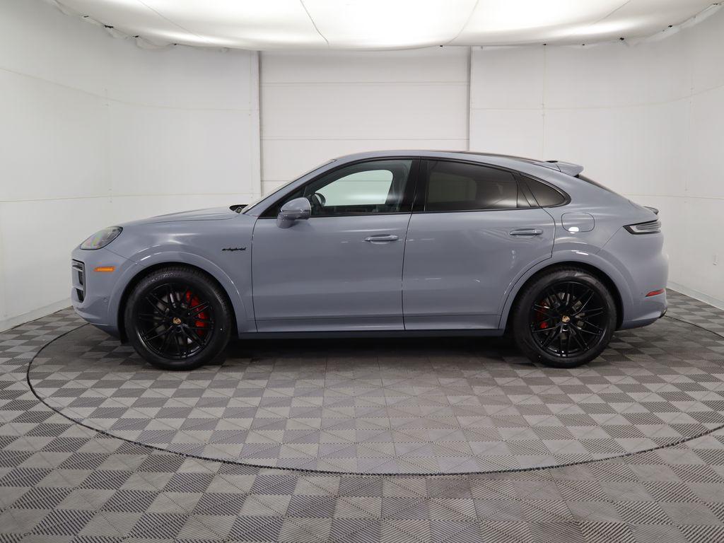 new 2025 Porsche Cayenne car, priced at $147,665