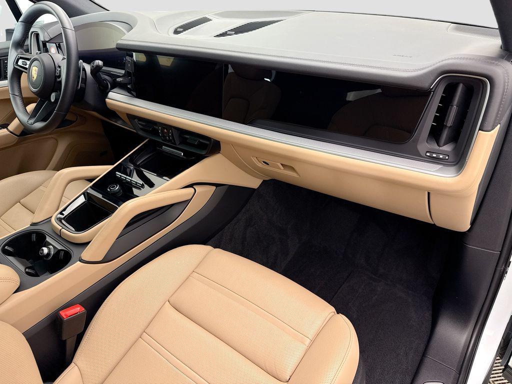 used 2025 Porsche Cayenne car, priced at $96,900