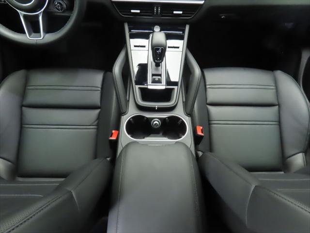 used 2022 Porsche Cayenne E-Hybrid car, priced at $74,900