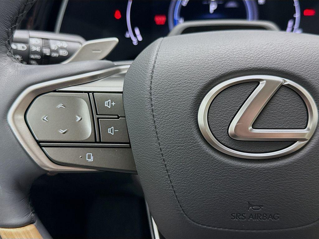 used 2024 Lexus RX 350 car, priced at $63,900
