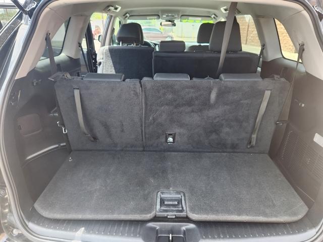 used 2019 Toyota Highlander car, priced at $23,450