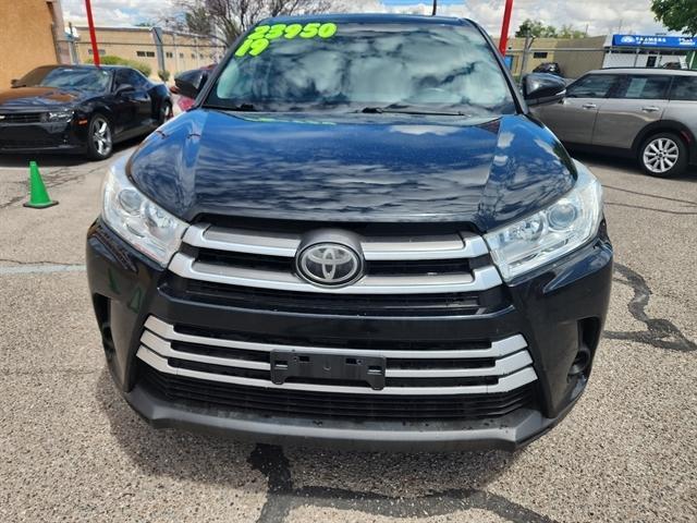 used 2019 Toyota Highlander car, priced at $23,450