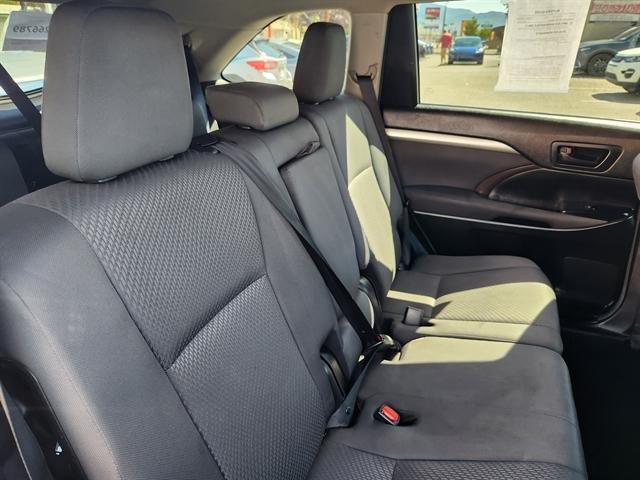 used 2018 Toyota Highlander car, priced at $17,950