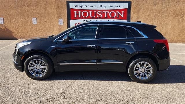 used 2017 Cadillac XT5 car, priced at $20,450